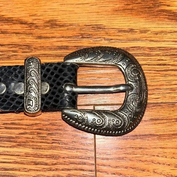 Vintage‎ Nanni Milano Studded Leather and Chainmail Heavy Western Belt Size 32